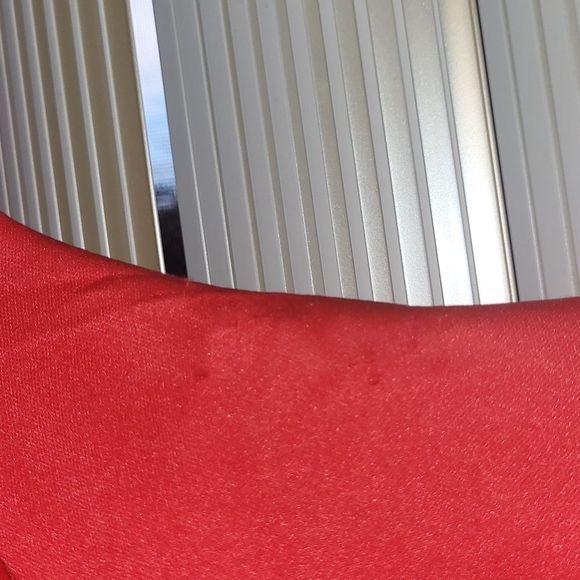 Red long 1 shoulder Dress - Picture 5 of 5